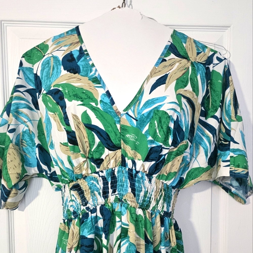 Tropical Print V-Neck Dress